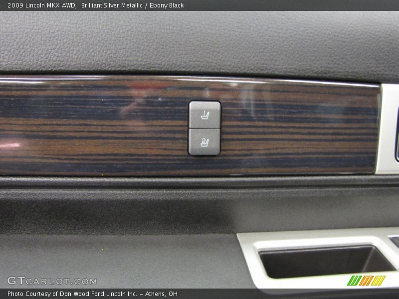 Brilliant Silver Metallic / Ebony Black 2009 Lincoln MKX AWD
