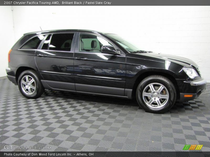 Brilliant Black / Pastel Slate Gray 2007 Chrysler Pacifica Touring AWD