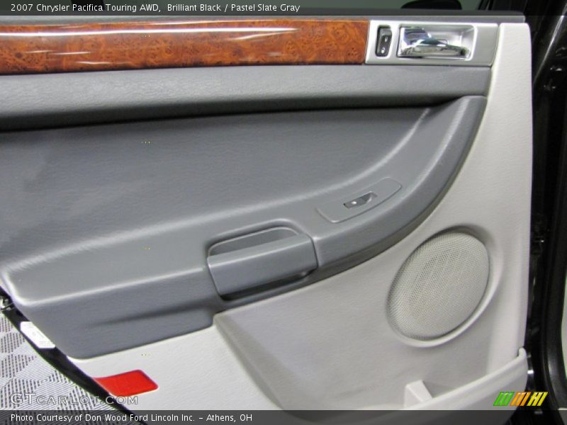 Brilliant Black / Pastel Slate Gray 2007 Chrysler Pacifica Touring AWD