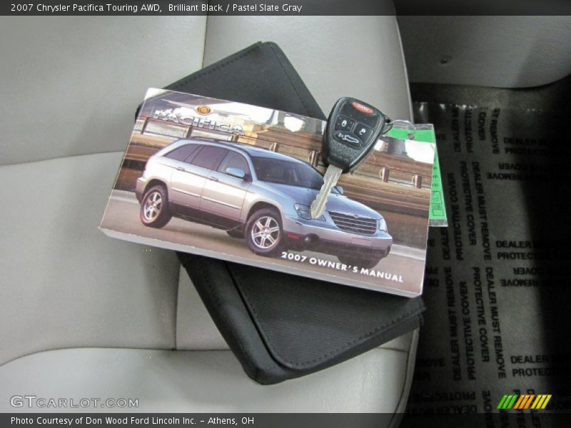 Brilliant Black / Pastel Slate Gray 2007 Chrysler Pacifica Touring AWD