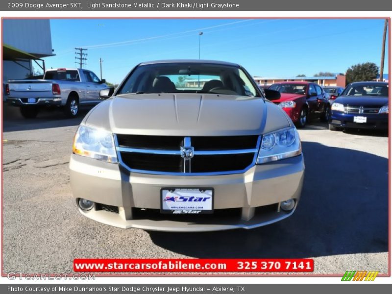 Light Sandstone Metallic / Dark Khaki/Light Graystone 2009 Dodge Avenger SXT
