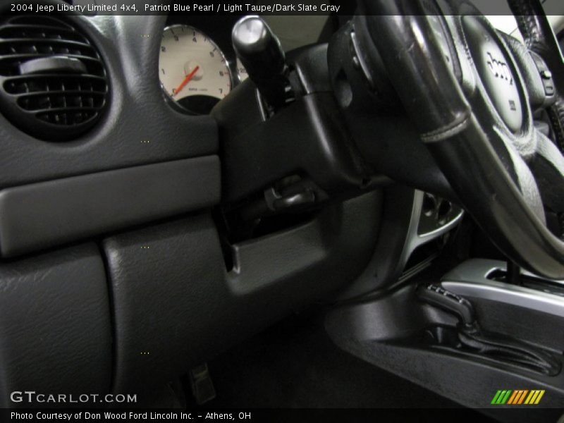Patriot Blue Pearl / Light Taupe/Dark Slate Gray 2004 Jeep Liberty Limited 4x4