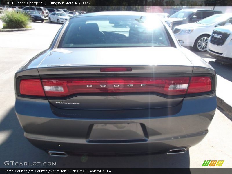 Tungsten Metallic / Black 2011 Dodge Charger SE