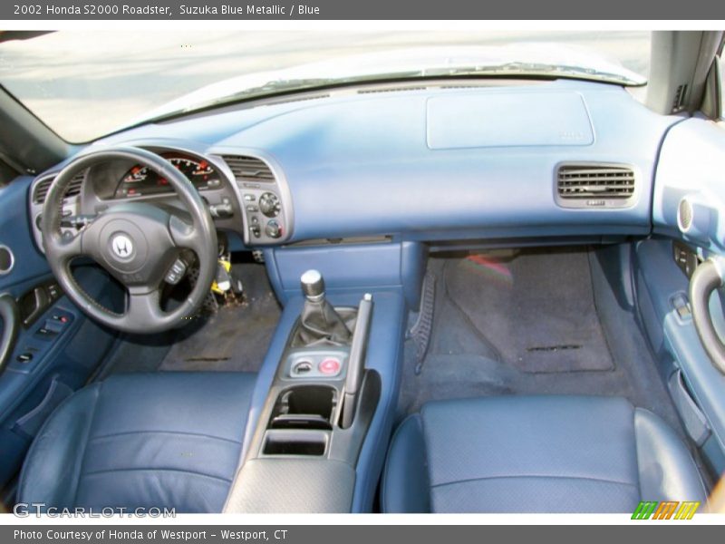 Dashboard of 2002 S2000 Roadster