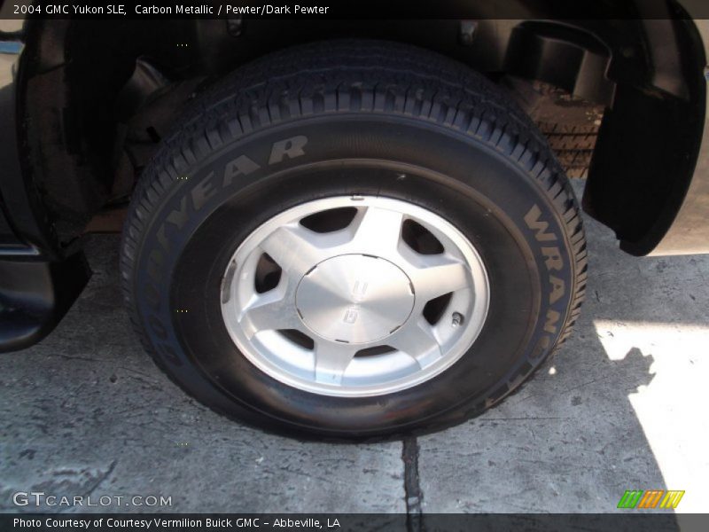 Carbon Metallic / Pewter/Dark Pewter 2004 GMC Yukon SLE