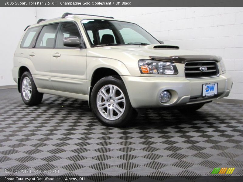 Champagne Gold Opalescent / Off Black 2005 Subaru Forester 2.5 XT