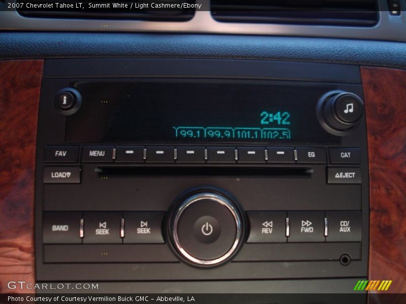 Summit White / Light Cashmere/Ebony 2007 Chevrolet Tahoe LT
