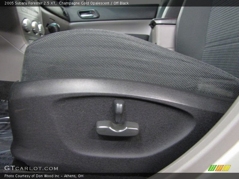 Controls of 2005 Forester 2.5 XT