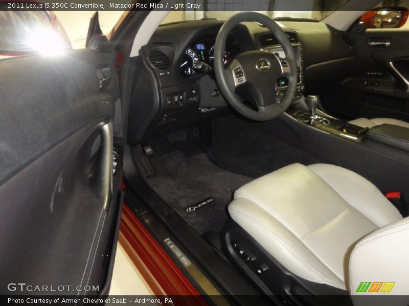  2011 IS 350C Convertible Light Gray Interior