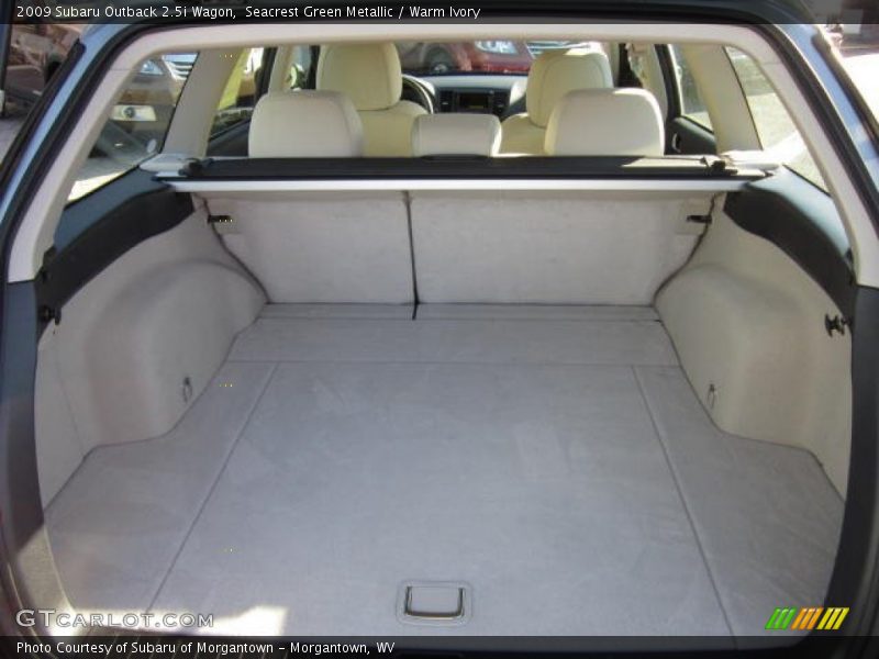 Seacrest Green Metallic / Warm Ivory 2009 Subaru Outback 2.5i Wagon