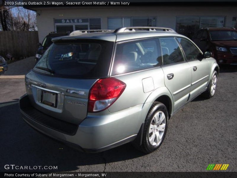 Seacrest Green Metallic / Warm Ivory 2009 Subaru Outback 2.5i Wagon