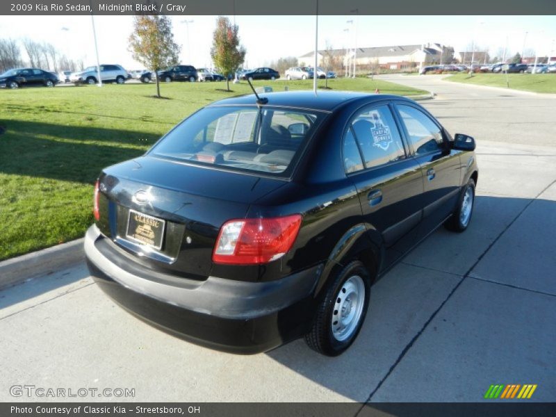 Midnight Black / Gray 2009 Kia Rio Sedan
