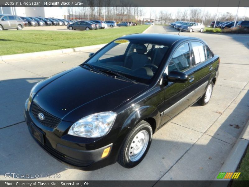 Midnight Black / Gray 2009 Kia Rio Sedan