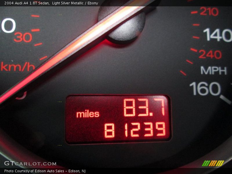Light Silver Metallic / Ebony 2004 Audi A4 1.8T Sedan
