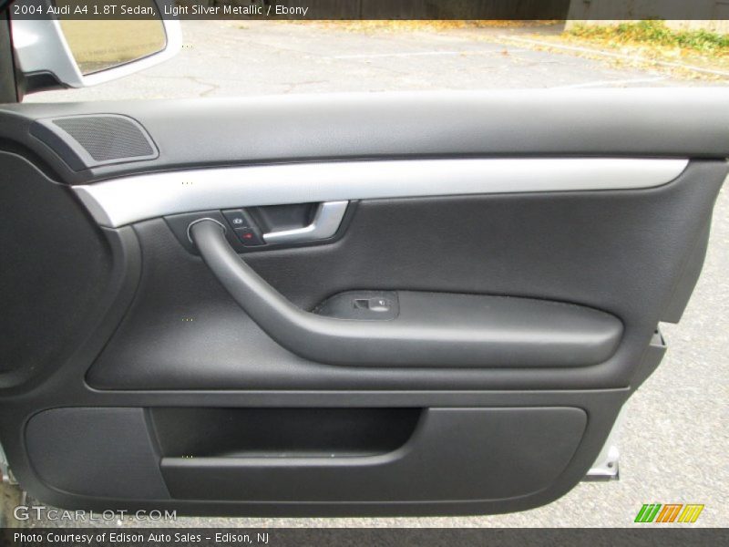 Light Silver Metallic / Ebony 2004 Audi A4 1.8T Sedan