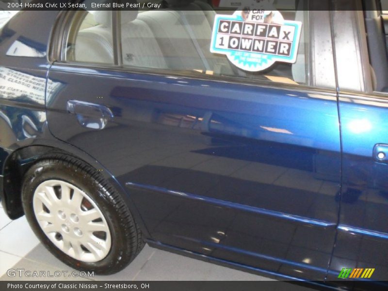 Eternal Blue Pearl / Gray 2004 Honda Civic LX Sedan