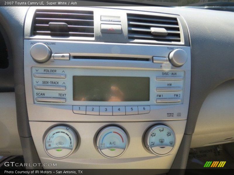 Super White / Ash 2007 Toyota Camry LE