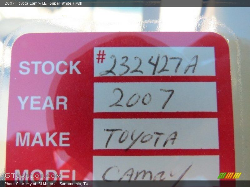 Super White / Ash 2007 Toyota Camry LE