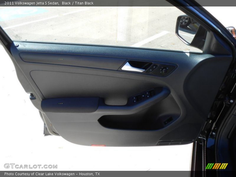 Black / Titan Black 2011 Volkswagen Jetta S Sedan
