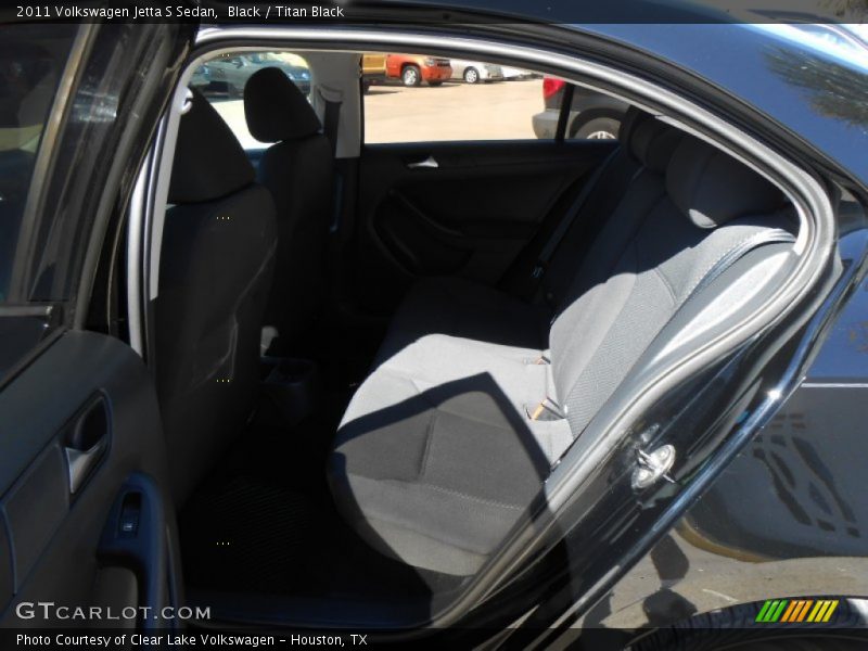 Black / Titan Black 2011 Volkswagen Jetta S Sedan