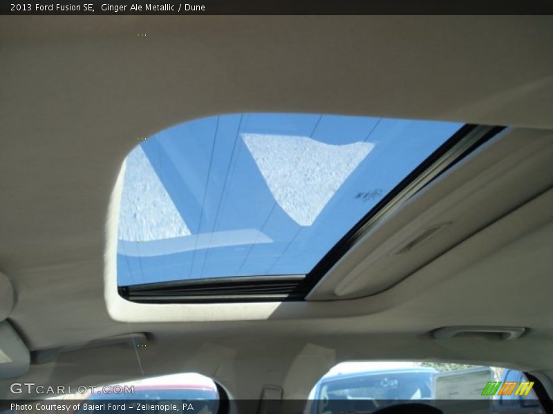 Sunroof of 2013 Fusion SE