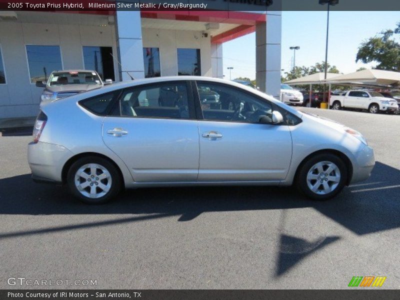 Millenium Silver Metallic / Gray/Burgundy 2005 Toyota Prius Hybrid