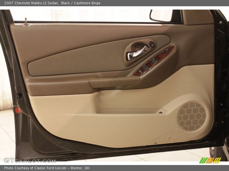 Black / Cashmere Beige 2007 Chevrolet Malibu LS Sedan