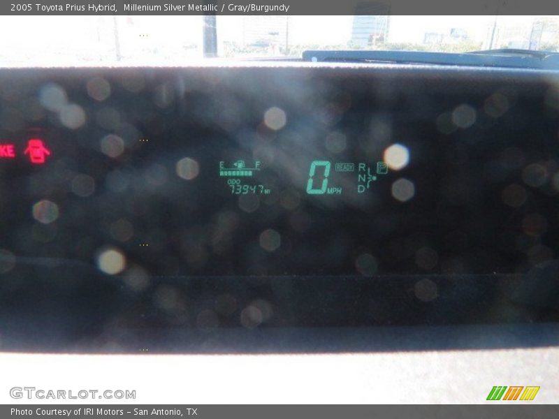 Millenium Silver Metallic / Gray/Burgundy 2005 Toyota Prius Hybrid