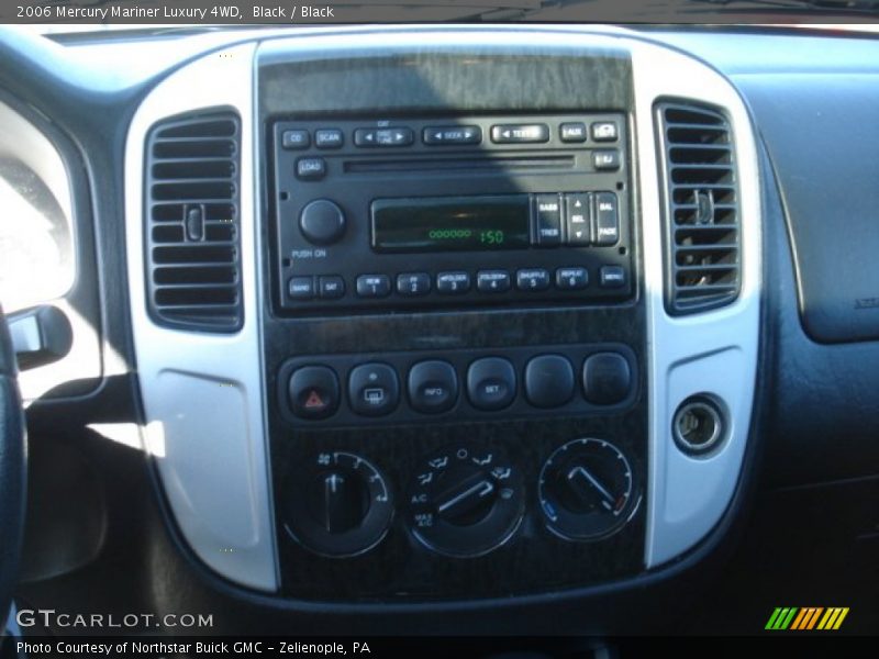 Black / Black 2006 Mercury Mariner Luxury 4WD