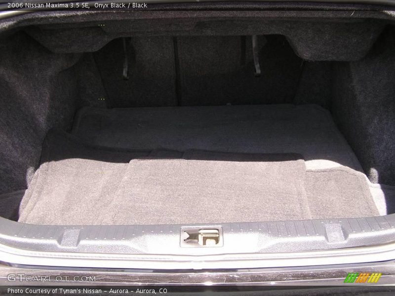 Onyx Black / Black 2006 Nissan Maxima 3.5 SE