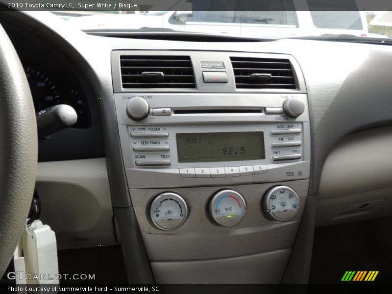 Super White / Bisque 2010 Toyota Camry LE