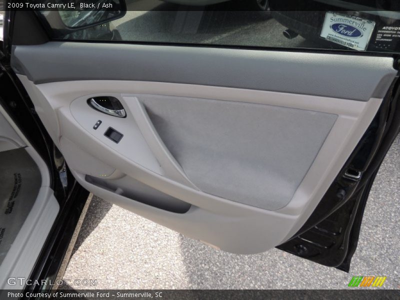 Black / Ash 2009 Toyota Camry LE