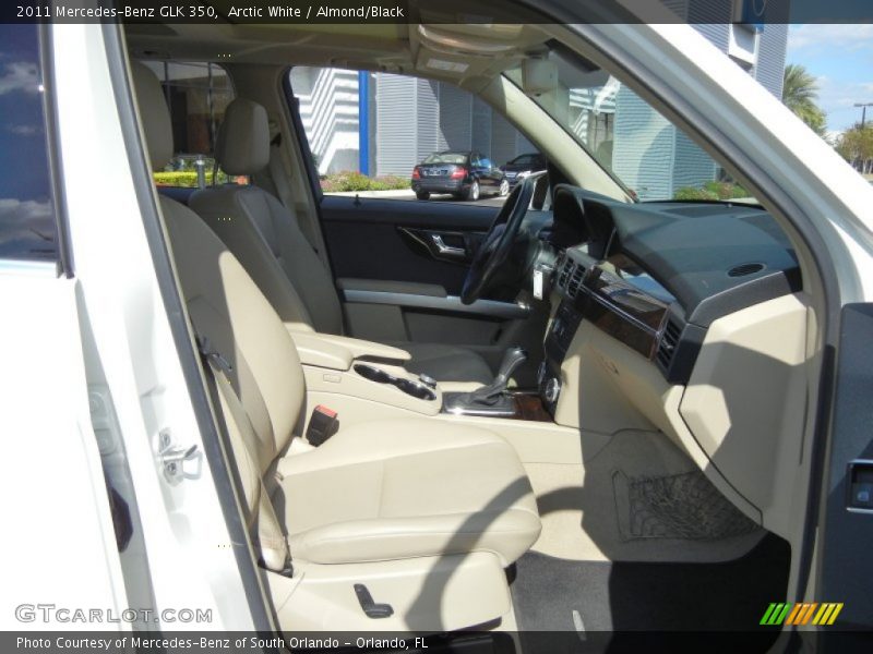 Arctic White / Almond/Black 2011 Mercedes-Benz GLK 350