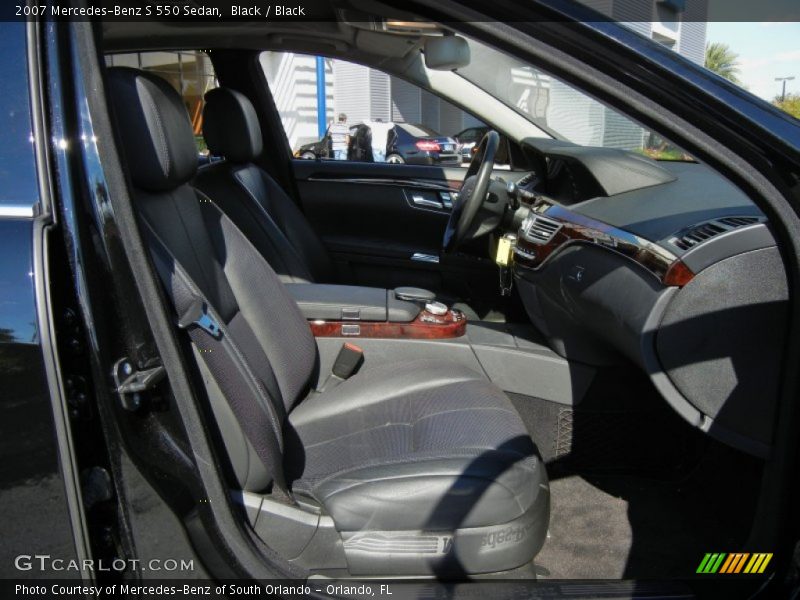 Black / Black 2007 Mercedes-Benz S 550 Sedan
