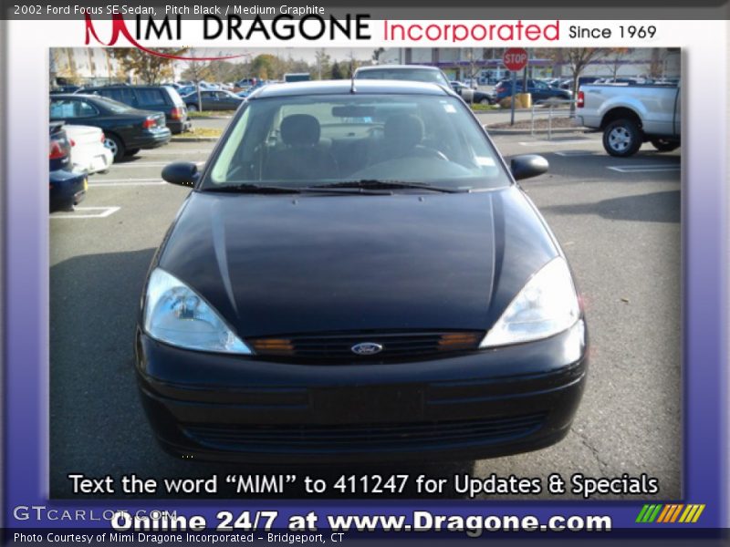Pitch Black / Medium Graphite 2002 Ford Focus SE Sedan