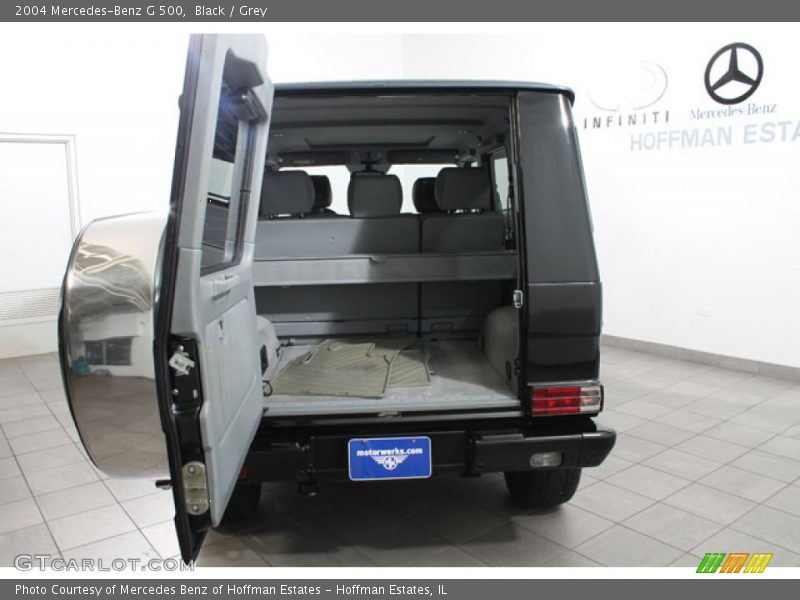 Black / Grey 2004 Mercedes-Benz G 500