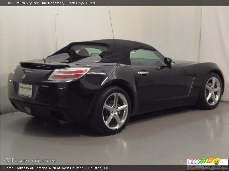 Black Onyx / Red 2007 Saturn Sky Red Line Roadster