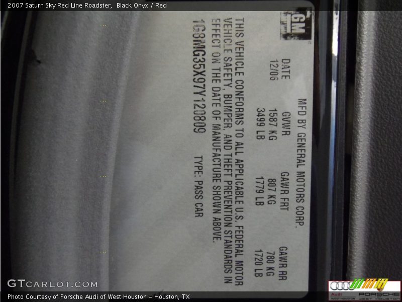 Black Onyx / Red 2007 Saturn Sky Red Line Roadster
