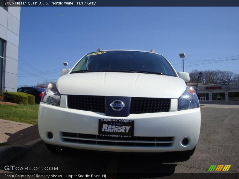 Nordic White Pearl / Gray 2006 Nissan Quest 3.5 S