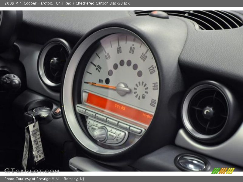 Chili Red / Checkered Carbon Black/Black 2009 Mini Cooper Hardtop