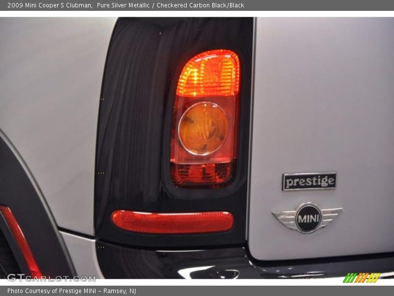 Pure Silver Metallic / Checkered Carbon Black/Black 2009 Mini Cooper S Clubman