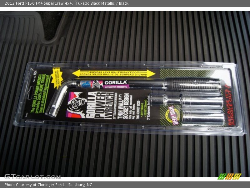 Tuxedo Black Metallic / Black 2013 Ford F150 FX4 SuperCrew 4x4