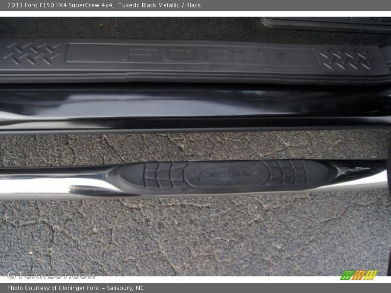 Tuxedo Black Metallic / Black 2013 Ford F150 FX4 SuperCrew 4x4