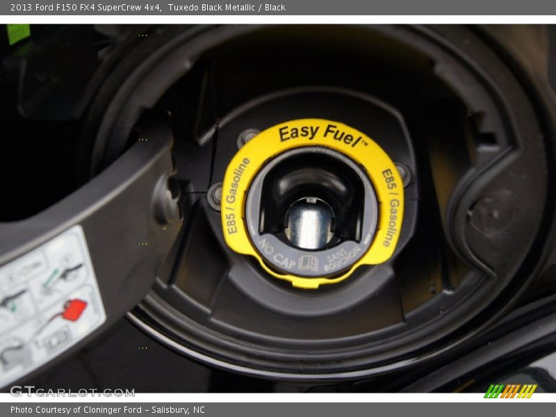 Tuxedo Black Metallic / Black 2013 Ford F150 FX4 SuperCrew 4x4
