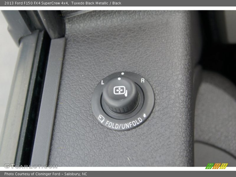 Controls of 2013 F150 FX4 SuperCrew 4x4