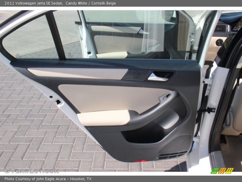 Candy White / Cornsilk Beige 2011 Volkswagen Jetta SE Sedan