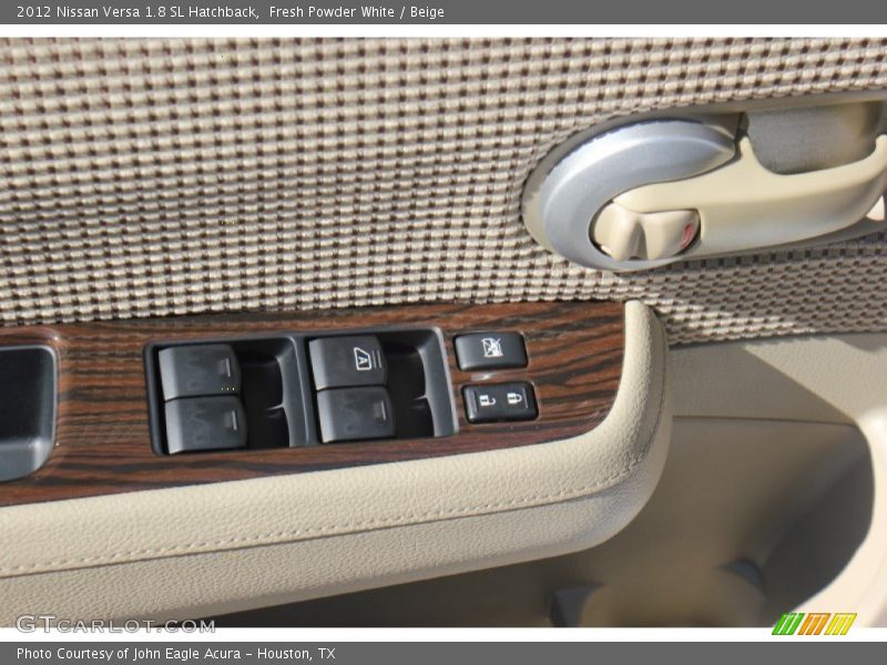 Fresh Powder White / Beige 2012 Nissan Versa 1.8 SL Hatchback