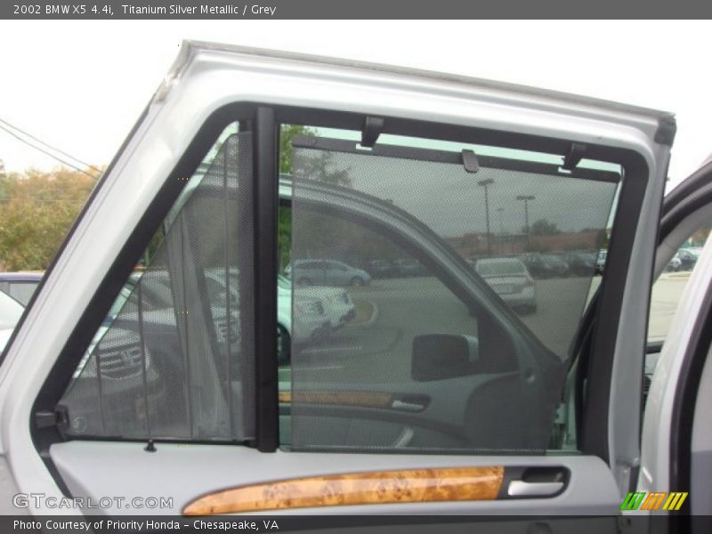 Titanium Silver Metallic / Grey 2002 BMW X5 4.4i