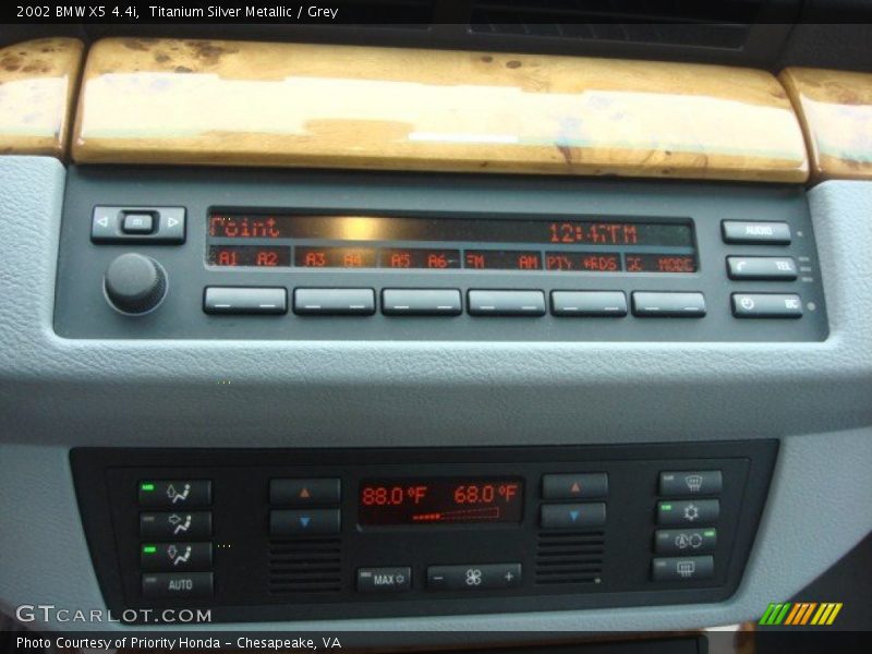 Titanium Silver Metallic / Grey 2002 BMW X5 4.4i