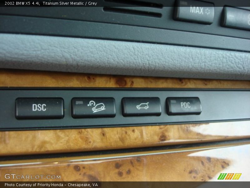 Titanium Silver Metallic / Grey 2002 BMW X5 4.4i